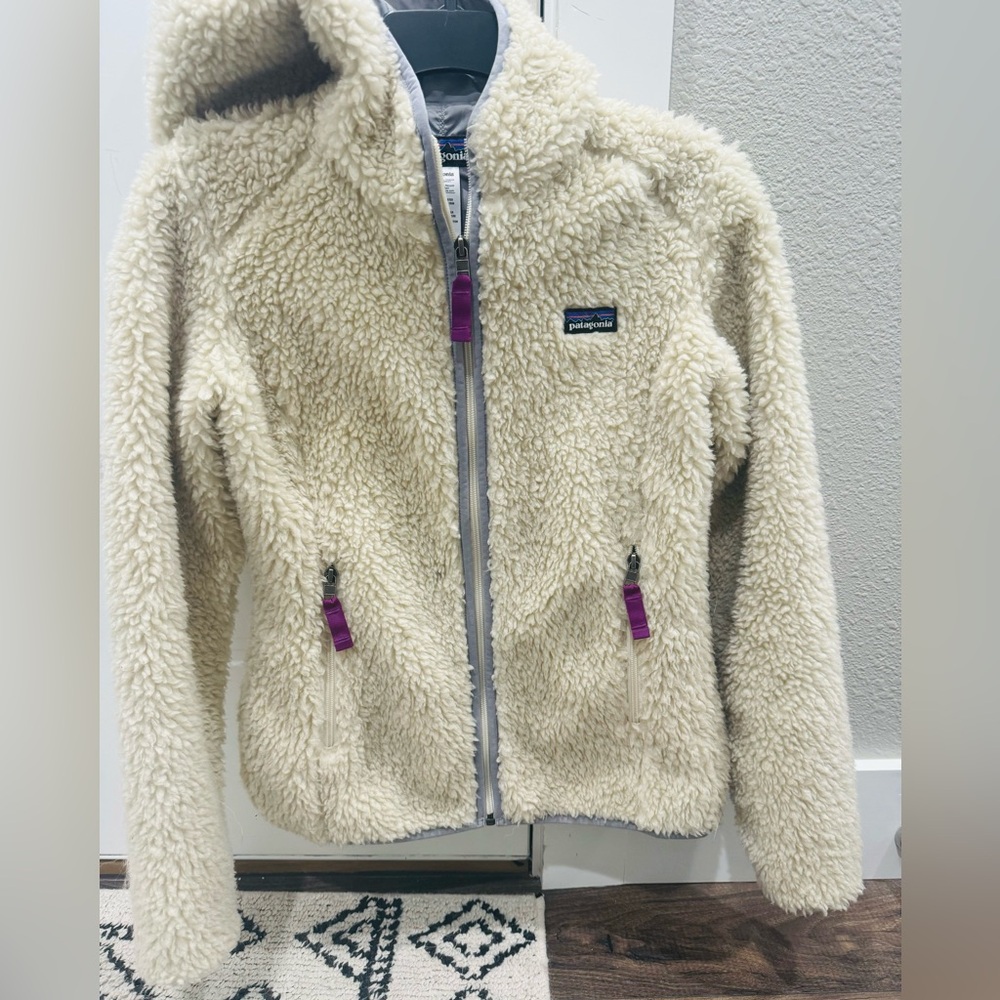 Patagonia zip up jacket.